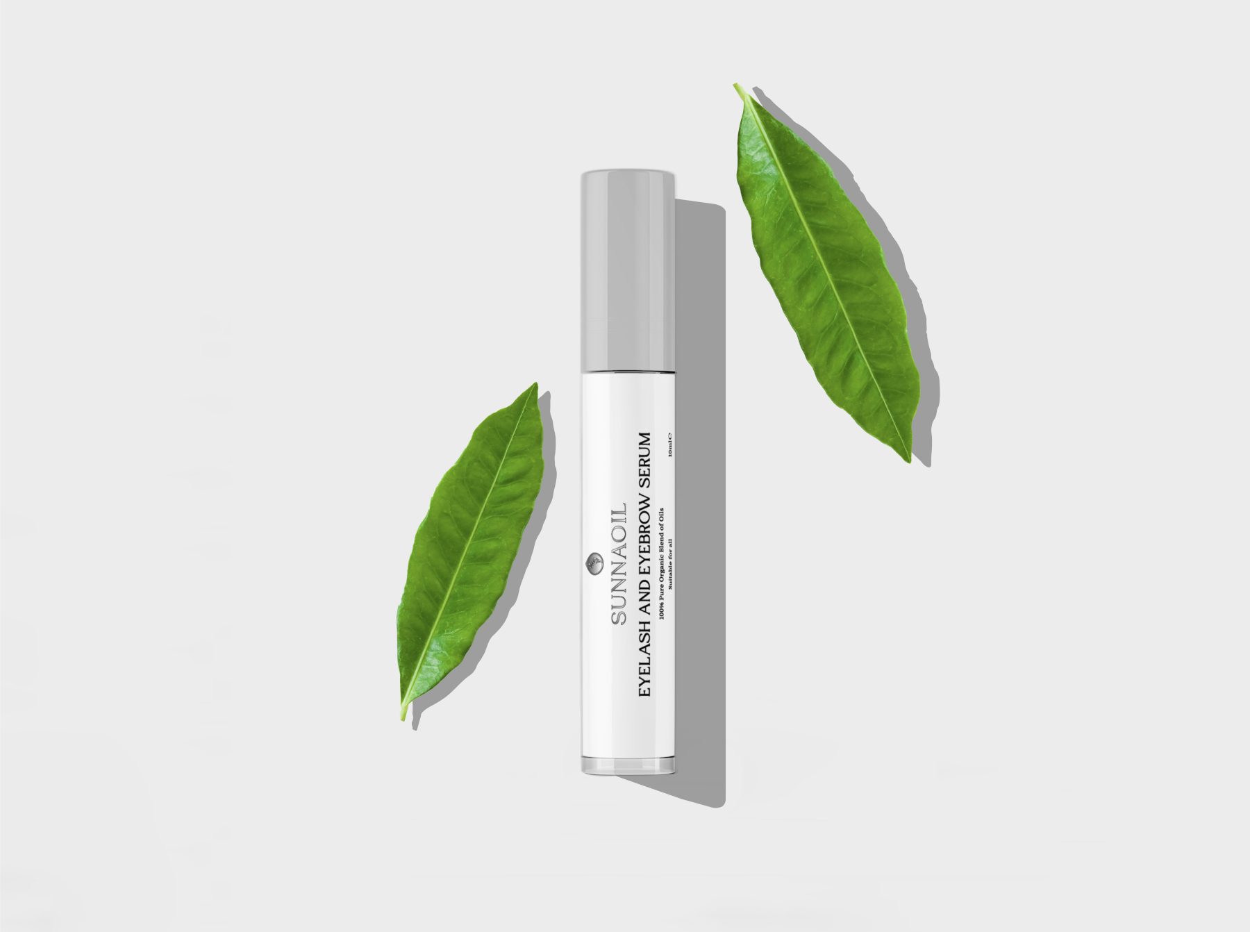 Benefits of an Eyelash and Eyebrow Serum Sunna Oil